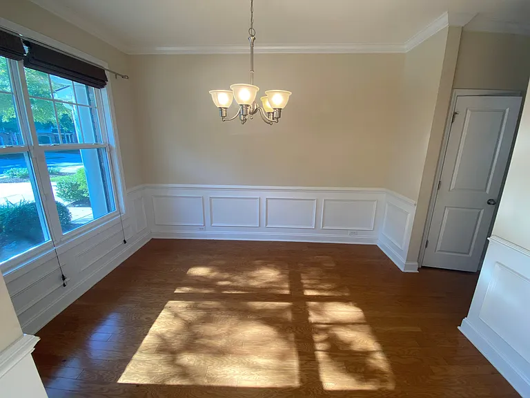 3635 Bagley Dr — Photo 5