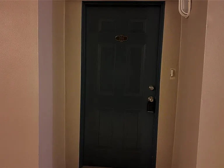 3051 Greystone Loop #206 — Photo 3