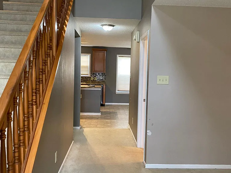 633 Fireside Dr — Photo 5