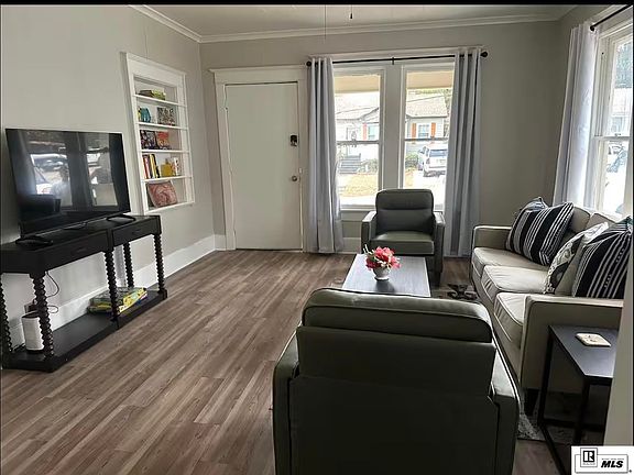 2nd image of 203 E California Ave