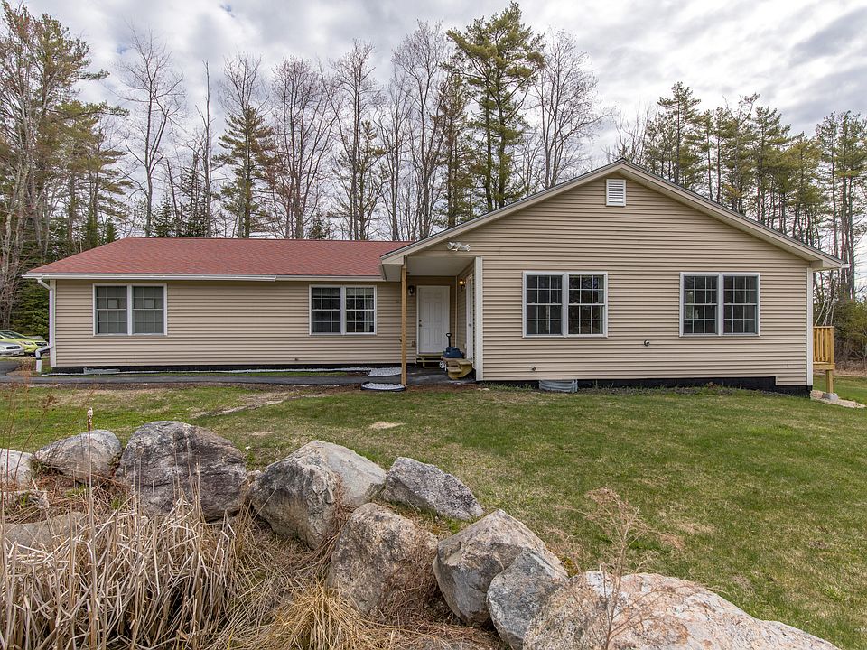 1st image of 18 Karen Dr