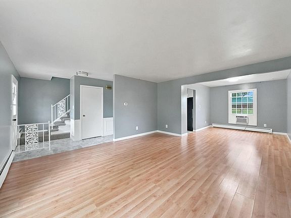 3rd image of 3611 Inwood Dr