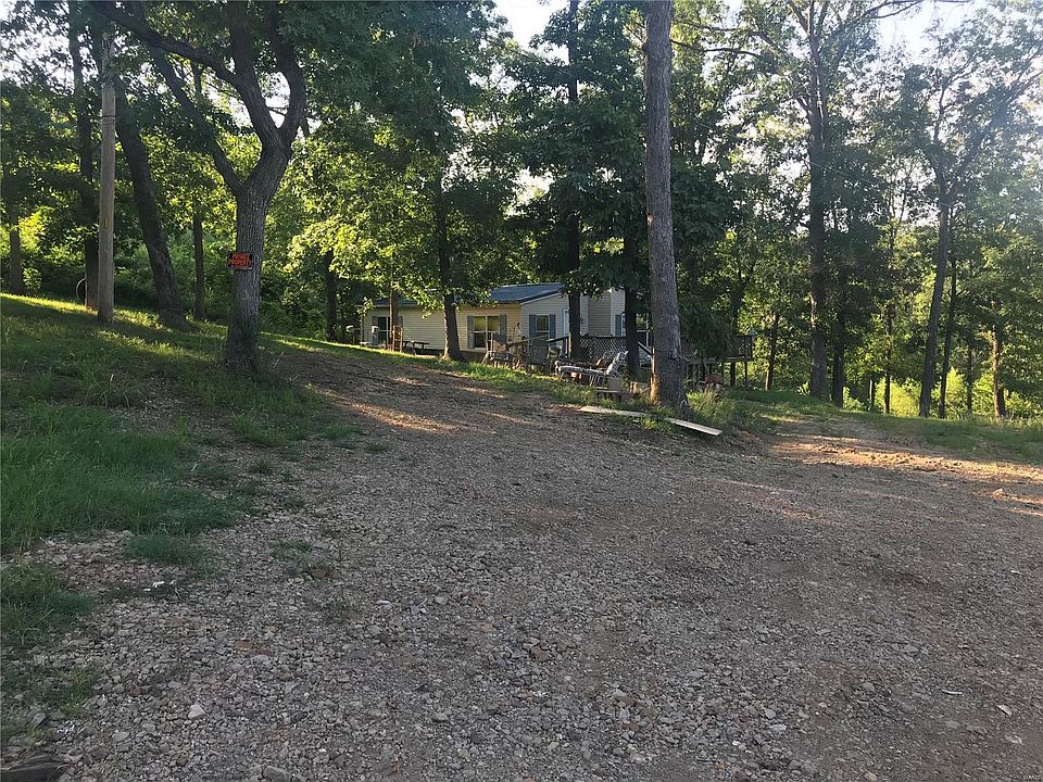 2nd image of 3871 Rouggly Rd