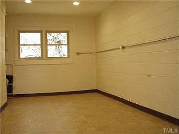 2nd image of 3601 Octavia St