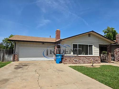 231 E 18th Street 1806 Sampson Photo 1