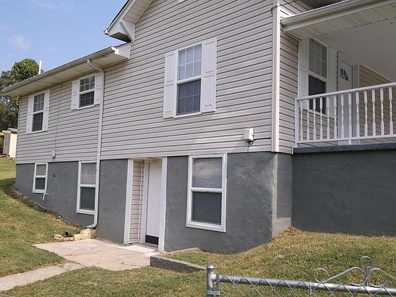 3rd image of 2133 Vermont Ave