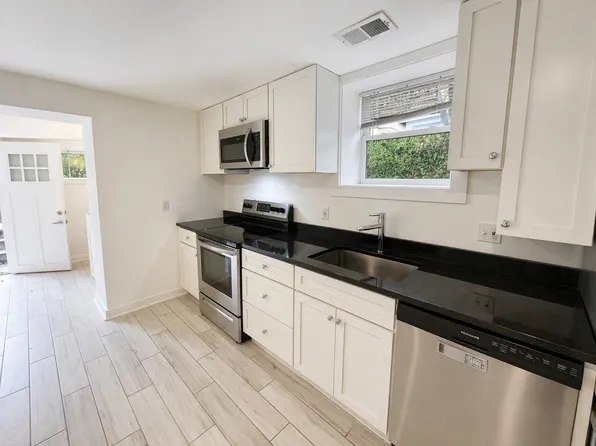 720 Quebec Pl NW #B, Washington, DC 20010