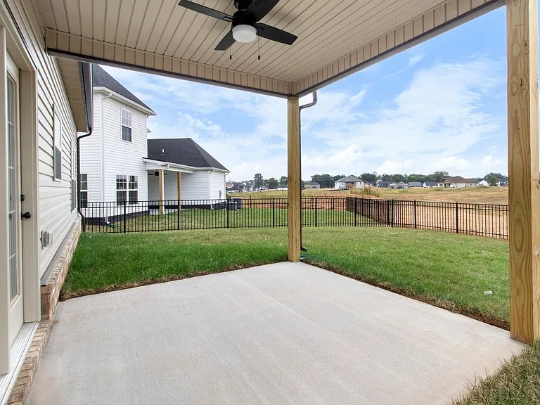 2547 Rafiki Dr — Photo 18
