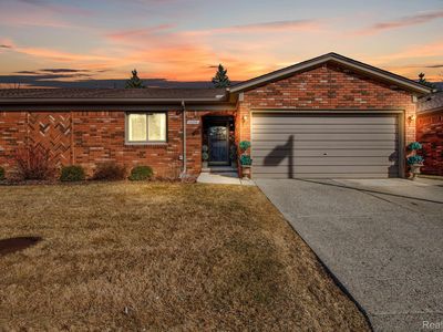 32858 Stoneybrook Ln, Fraser, MI, 48026