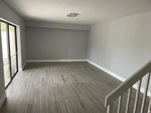 2 bed, 2.5 bath, 1236 sqft, $2,700 — Photo 4