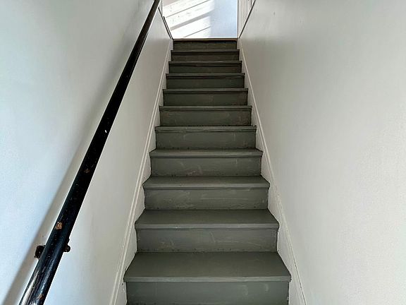 3rd image of 5338 S Salina St #3