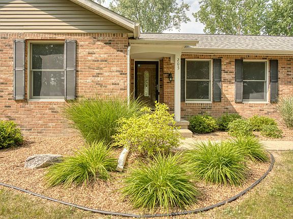 2nd image of 205 Heathermoor Dr