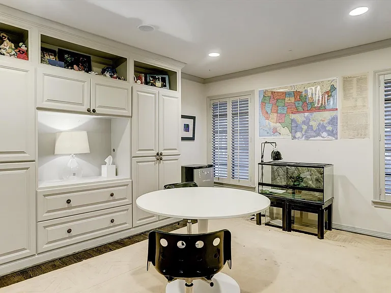 3735 Del Monte Dr — Photo 16