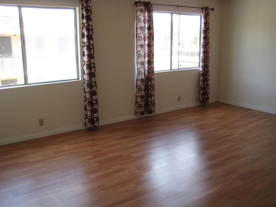2nd image of 25521 Western Ave