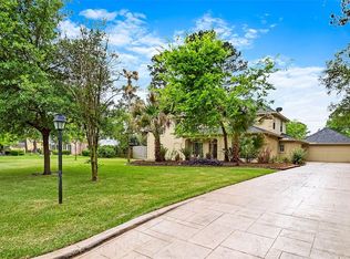 17107 Rustington Dr, Spring, TX 77379