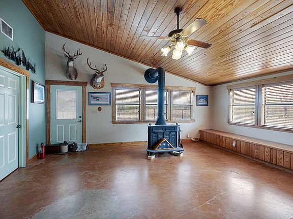 5th image of 1529 County Road 4513