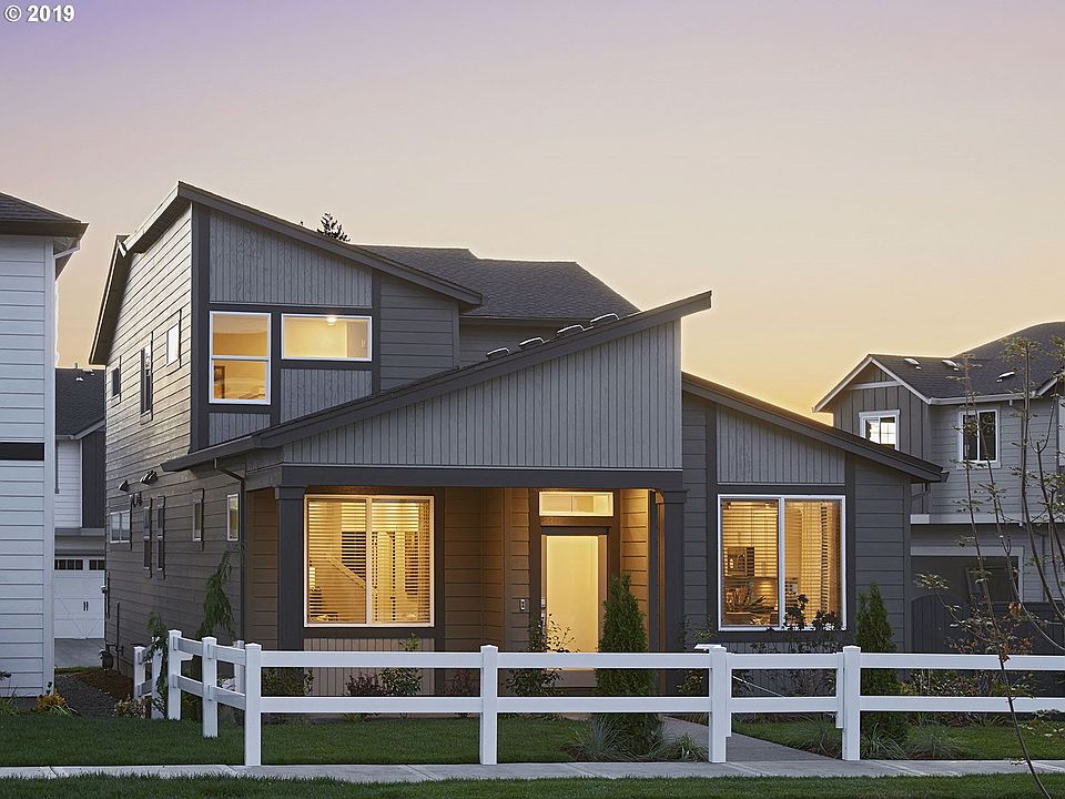 1st image of 3783 SE 62nd Ave #170