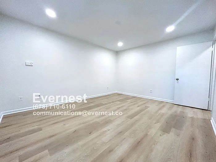 76 De Arc Pl NW — Photo 18