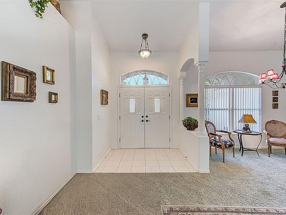 5th image of 4 Poppy Ct