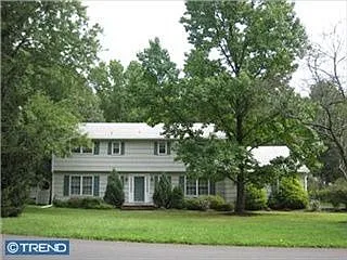 177 Meadowbrook Dr photo 1