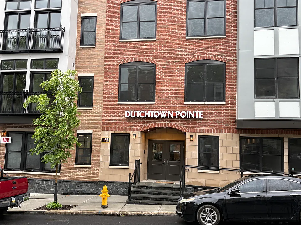Dutchtown Pointe