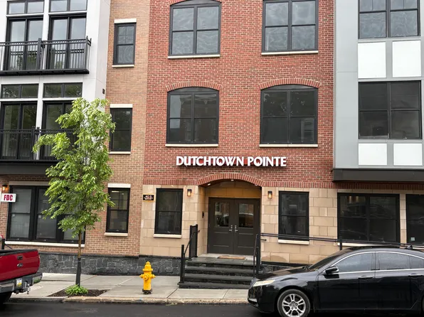 Dutchtown Pointe