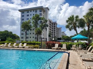 3250 N Palm Aire Dr APT 605, Pompano Beach, FL 33069