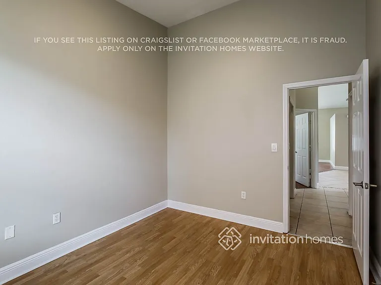 2345 SW 131st Ave — Photo 11