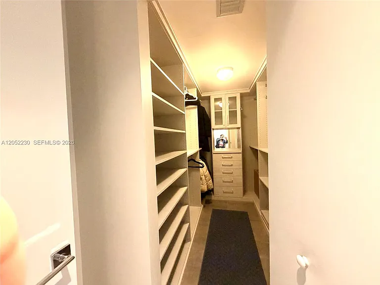488 NE 18th St #3210 — Photo 27