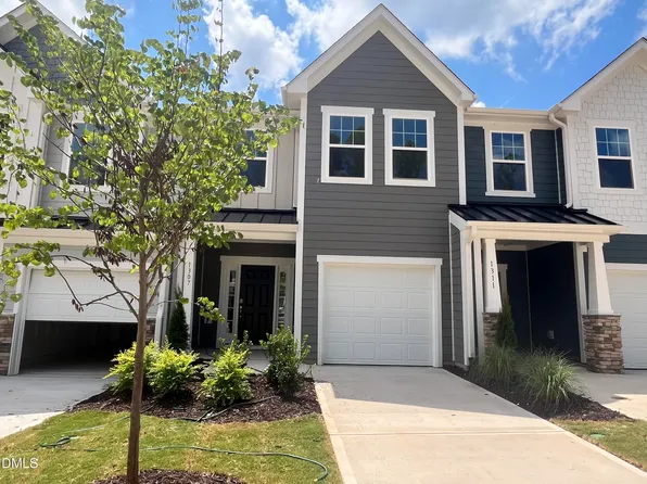 1307 Hammond Dr, Mebane, NC 27302