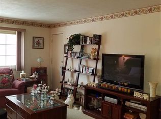 115 Fox Run Ln, Carmel, NY 10512