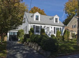 27 Highland Ave, North Providence, RI 02911