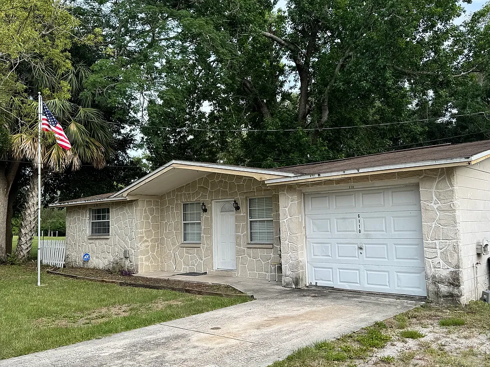 6110 Louisiana Ave