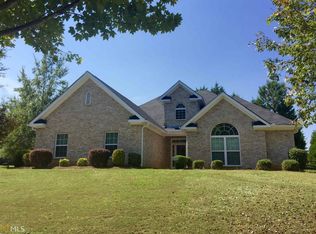 7859 Stillmist Dr, Fairburn, GA 30213