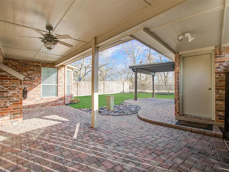 3730 Arundel Gardens Ln — Photo 46