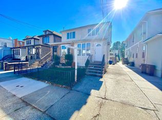26 Lloyd Ct, Brooklyn, NY 11223