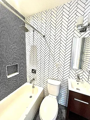 Rented by Pear NYC LLC | media 23