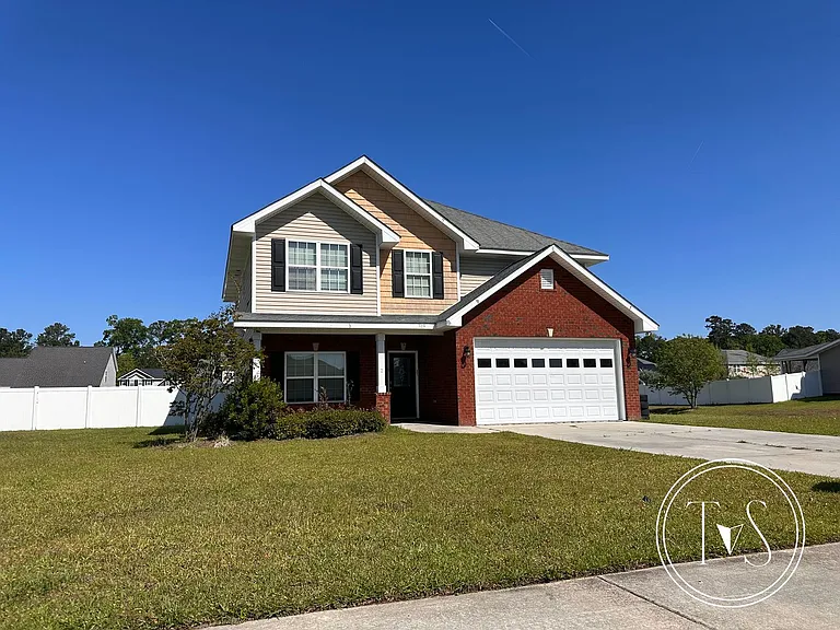 709 English Oak Dr — Photo 2