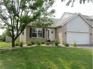 15948 S Fairfield Dr, Plainfield, IL 60586