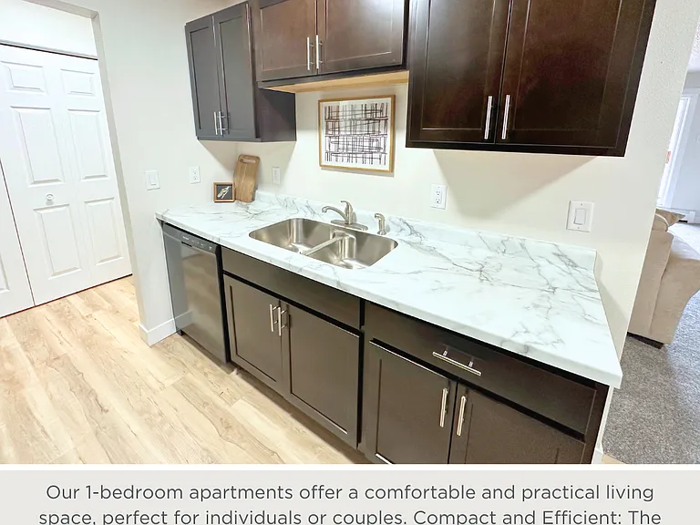 Parkview Apartments — Photo 3