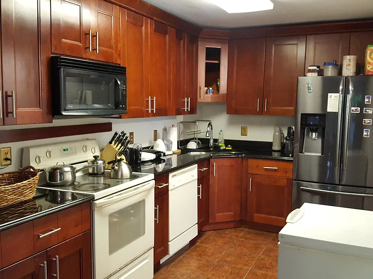 10699 Spring Oak Ct — Photo 11