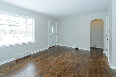210 Ludwig Ave-105