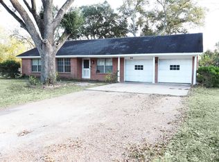 1618 Bernie Ave, Rosenberg, TX 77471