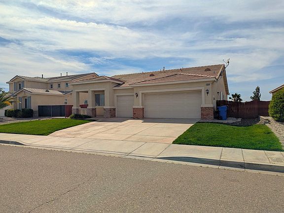 2nd image of 13254 High Mesa St