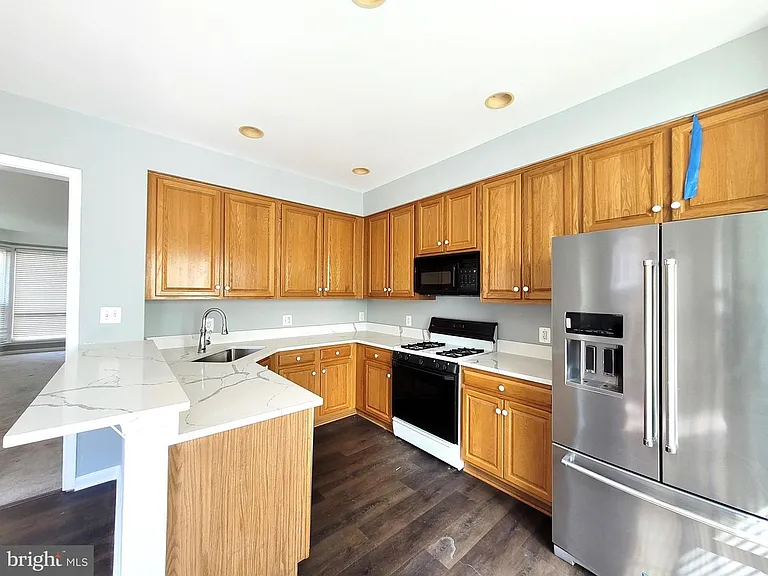 6012 Ricketts Walk — Photo 6