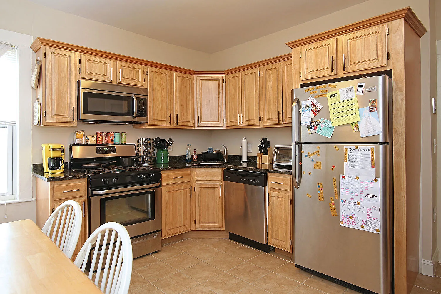 3 bed, 9999 sqft, $3,150 — Photo 1