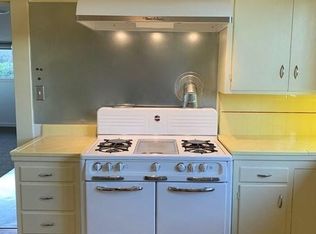 9835 Minnesota Ave, Penngrove, CA 94951