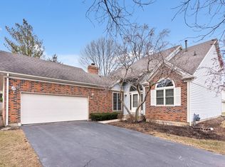 276 Spring Creek Cir, Schaumburg, IL