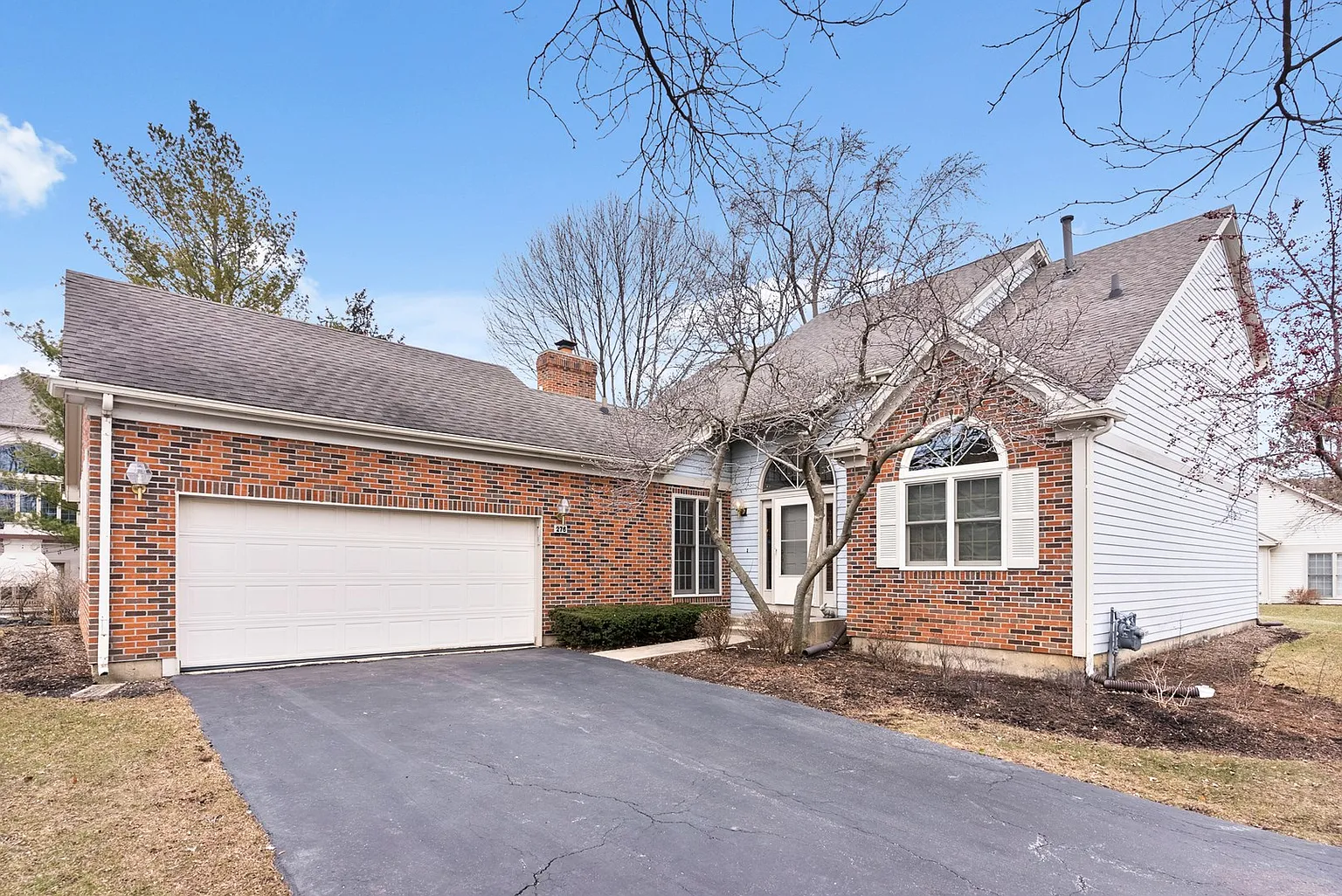 276 Spring Creek Cir photo 1