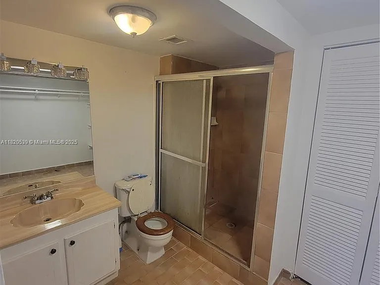 13499 Biscayne Blvd #506 — Photo 9
